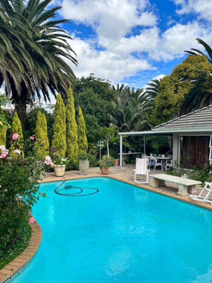 Somerset West Garden Apartments 1 Dış mekan fotoğraf